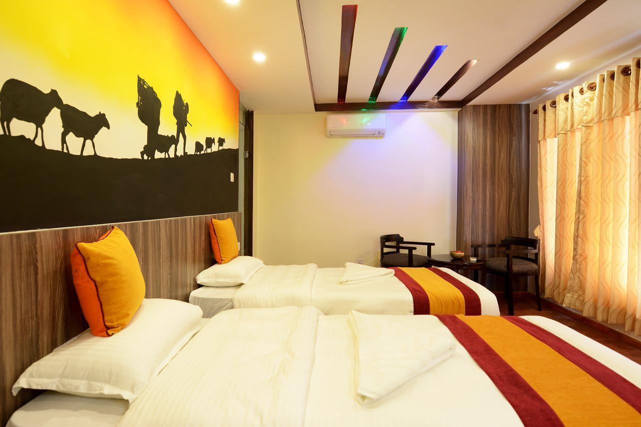 Maya Boutique Hotel Катманду Экстерьер фото