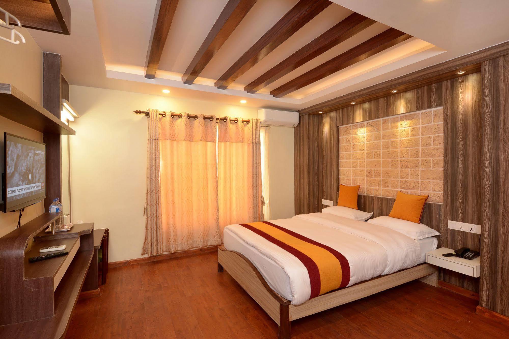Maya Boutique Hotel Катманду Экстерьер фото