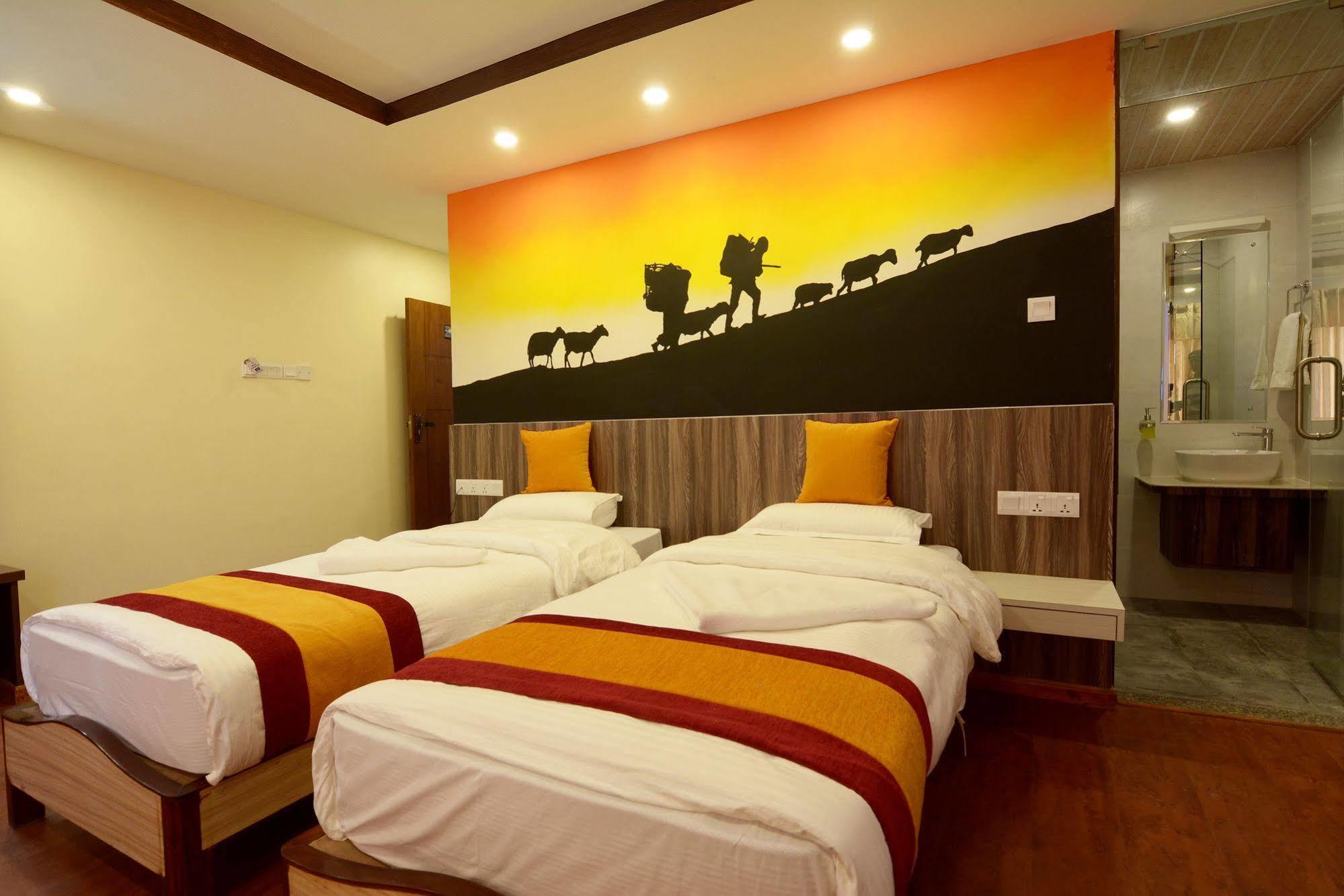 Maya Boutique Hotel Катманду Экстерьер фото
